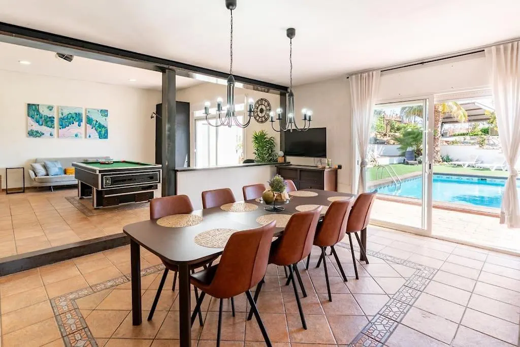 Villa Paraiso Vidreres 0*,